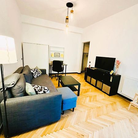 Central Old Town Oasis - Ap 6 Bukarest Kültér fotó